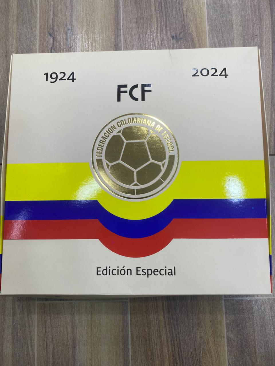 Miniatura 2 de CAJA DE PRESENTACION COLMBIA 100 AÑOS